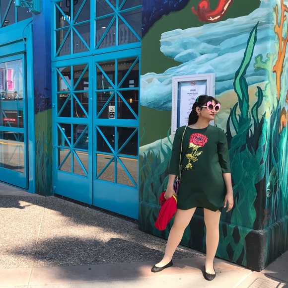 Meet your Posher, Ishita - Picture 2 of 5